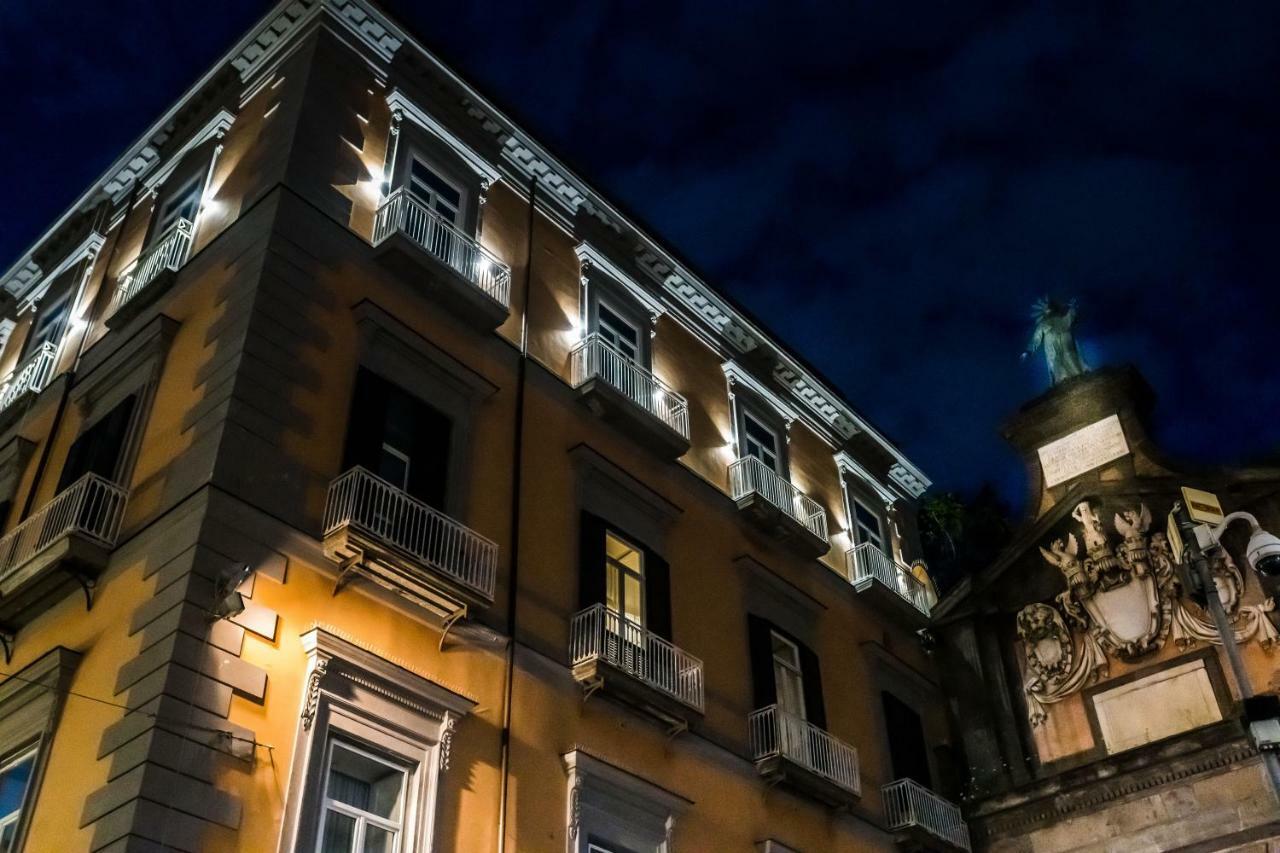 Rinuccini Relais Hotel Naples Exterior photo